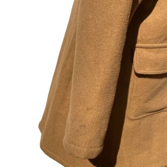 Cabela’s Women’s Toggle Duffel Wool-blend Hooded Coat, Large. Tan cargo pockets - Picture 8 of 16